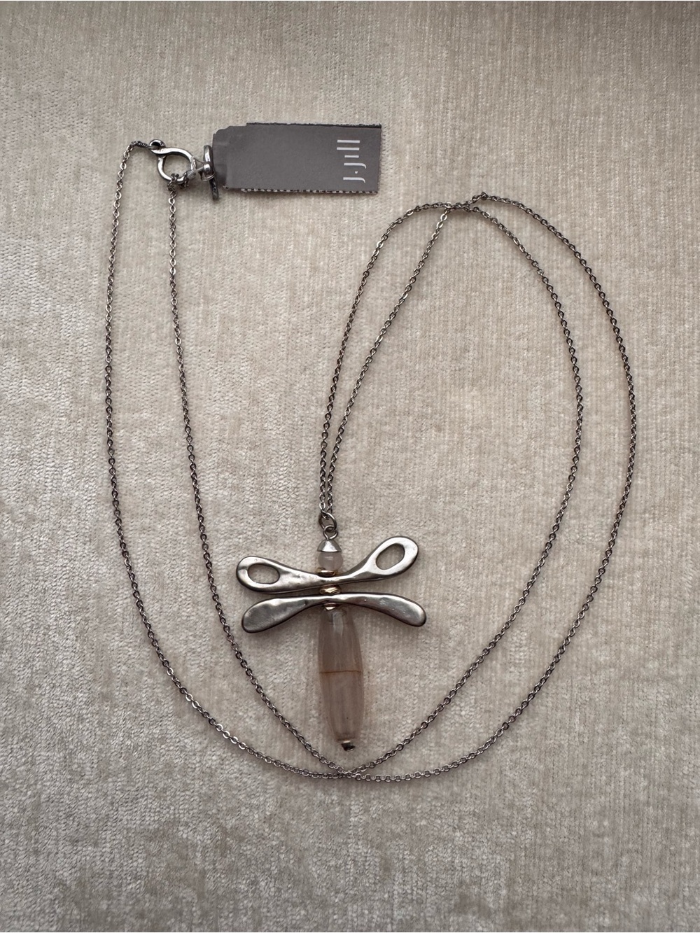 🛍️3/$55🛍️ Silver Dragonfly Pendant Necklace with Beige Stone